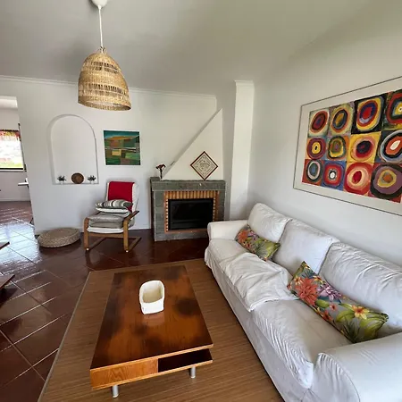 Casa Do Algarvito Feriehus Terrugem